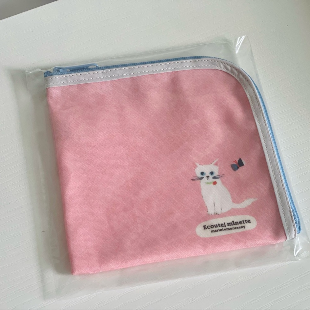 Smaller Pink Ecoute! Minette Japanese L-shaped Cat pouch - Made in Japan